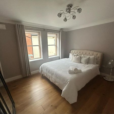 Royal Windsor Super King Ensuite - Free Parking Exterior photo